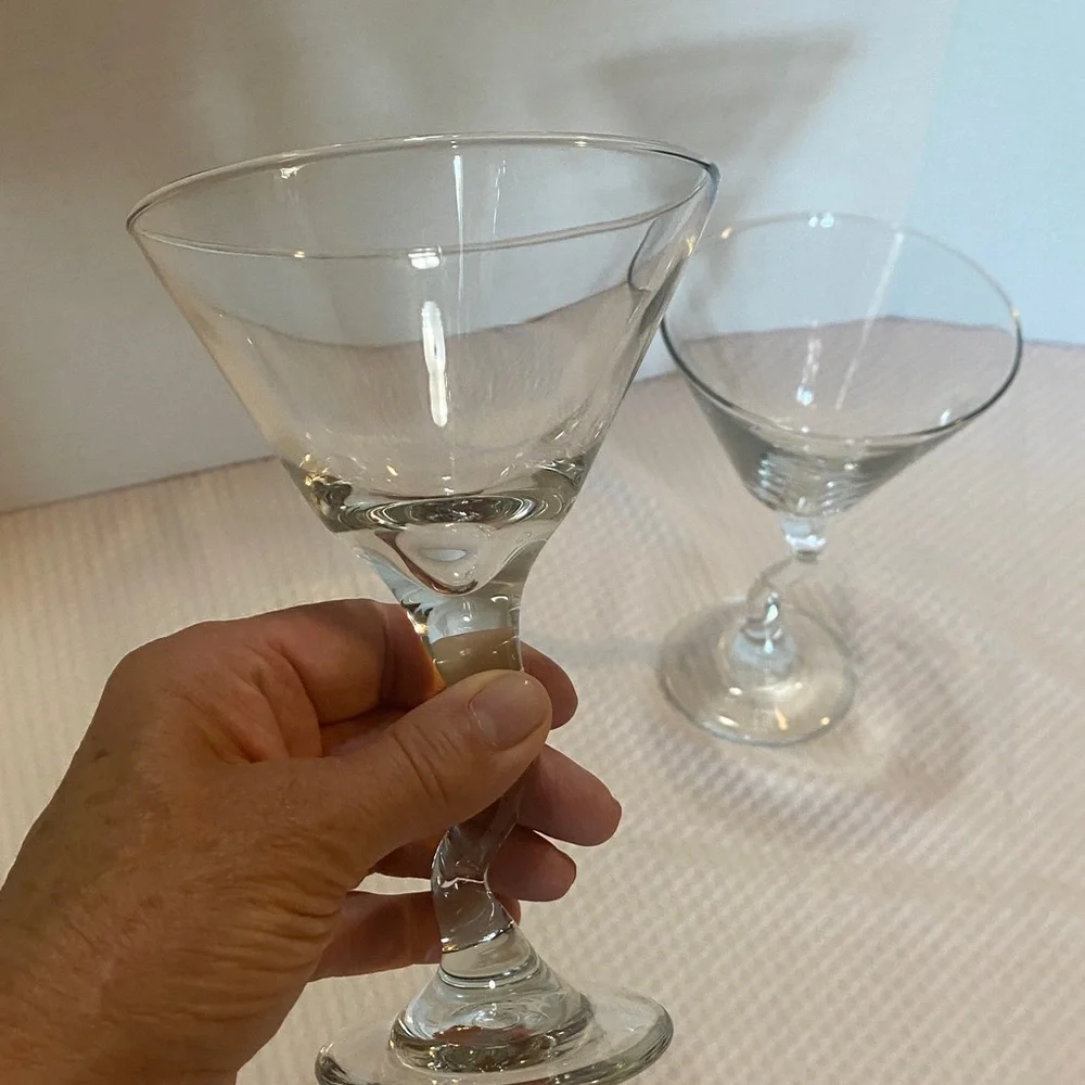 Pier 1 Clear Zig Zag Martini Glasses Set of 2